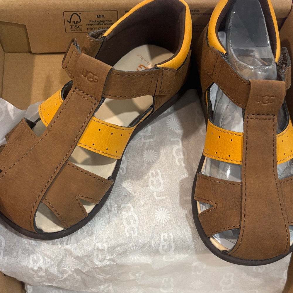 UGG Kids T Kylo Chestnut Sandals